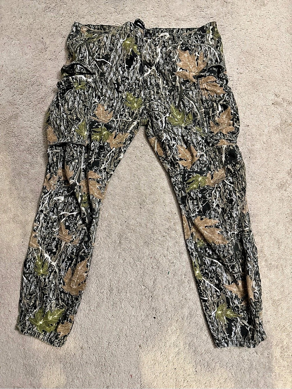 Men's Camo Cargo Pants in Green & Brown Like New 40x32